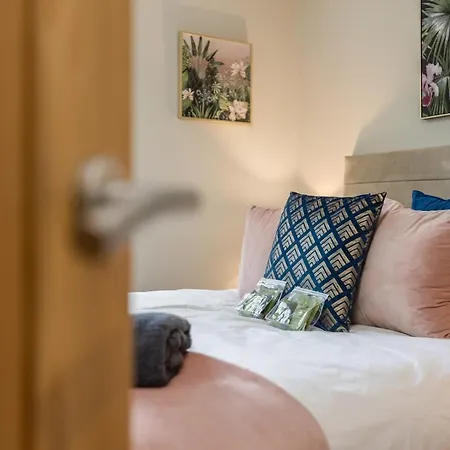 Hilltop Snug Cosy Family In Bustling Town Of In The Yorkshire Dales - Book The Combination Of And Bathrooms You Need 1-4 Bedrooms, 2 Bathrooms 招待所 佩特利布里奇
