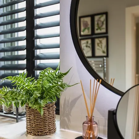 Hilltop Snug: Cozy Family Retreat In Pateley Bridge